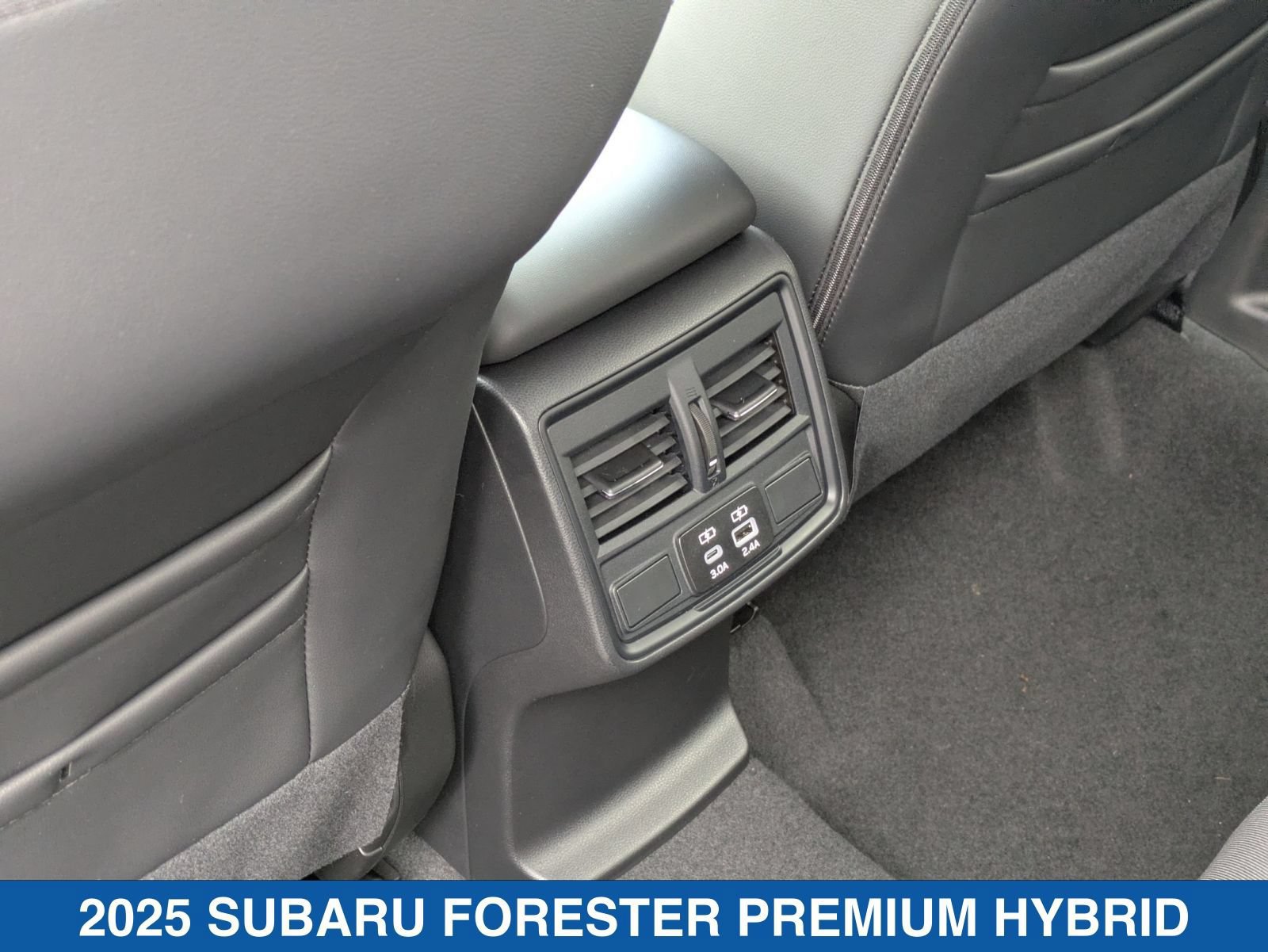 Certified 2025 Subaru Forester Premium AWD/4WD image 31