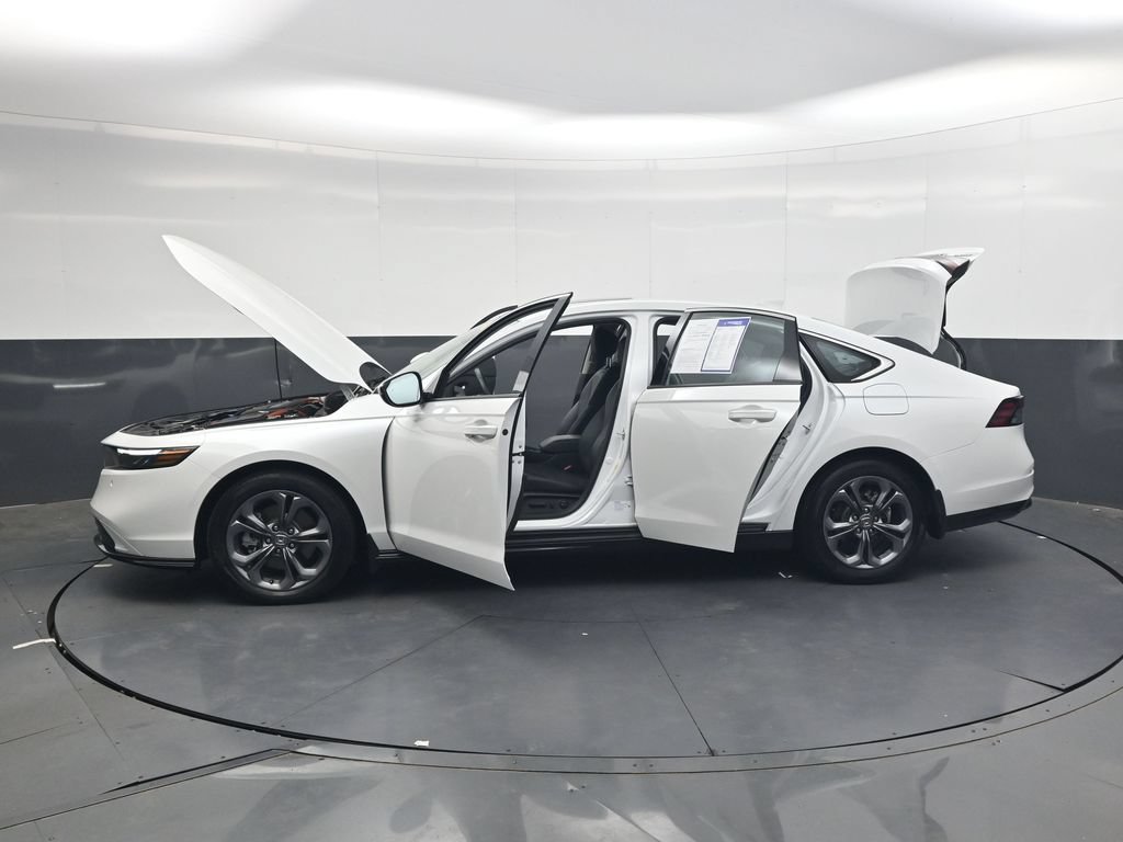 Certified 2025 Honda Accord EX-L image 37