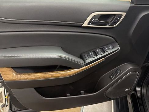 Used 2019 GMC Yukon Denali w/ Denali Ultimate Package image 8