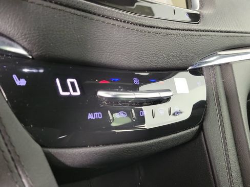 Certified 2023 Cadillac XT5 Luxury FWD image 27