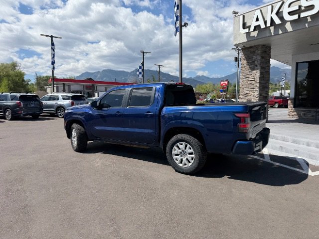 Used 2023 Nissan Frontier SV AWD/4WD image 11