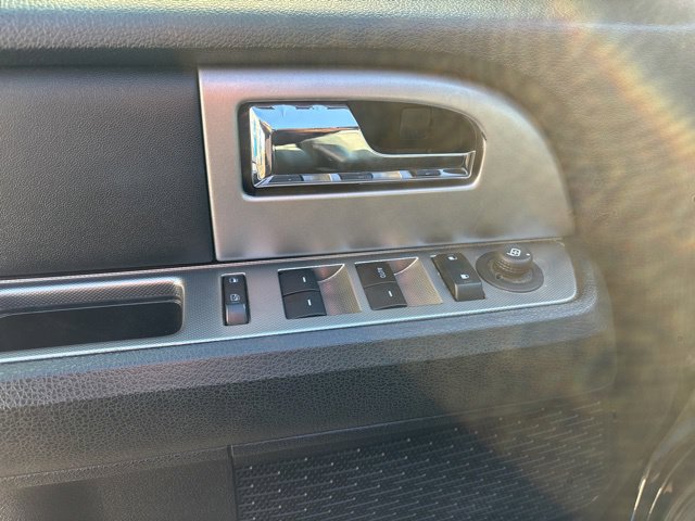 Used 2017 Ford Expedition EL XLT w/ Equipment Group 202A AWD/4WD image 11