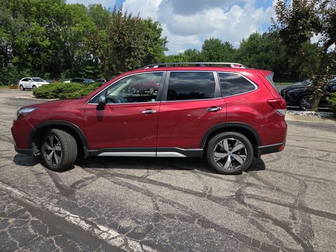 Used 2019 Subaru Forester Touring AWD/4WD image 12