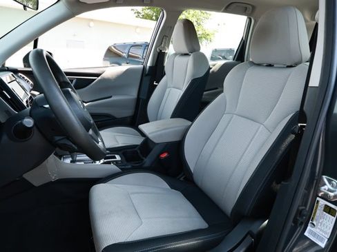 Used 2023 Subaru Forester AWD/4WD image 23