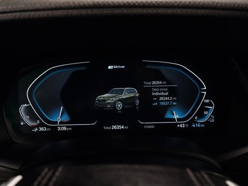 Certified 2023 BMW X5 xDrive45e image 18