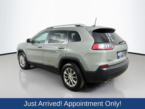 Used 2019 Jeep Cherokee Latitude Plus w/ Comfort/Convenience Group AWD/4WD image 5