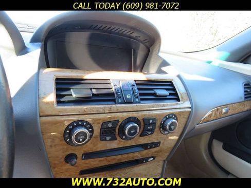 Used 2005 BMW 645Ci Convertible image 11