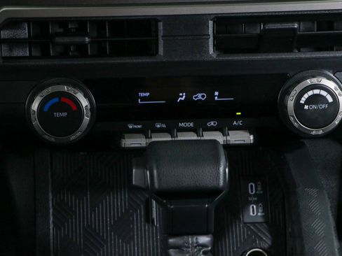 Used 2025 Toyota 4Runner TRD Sport AWD/4WD image 21