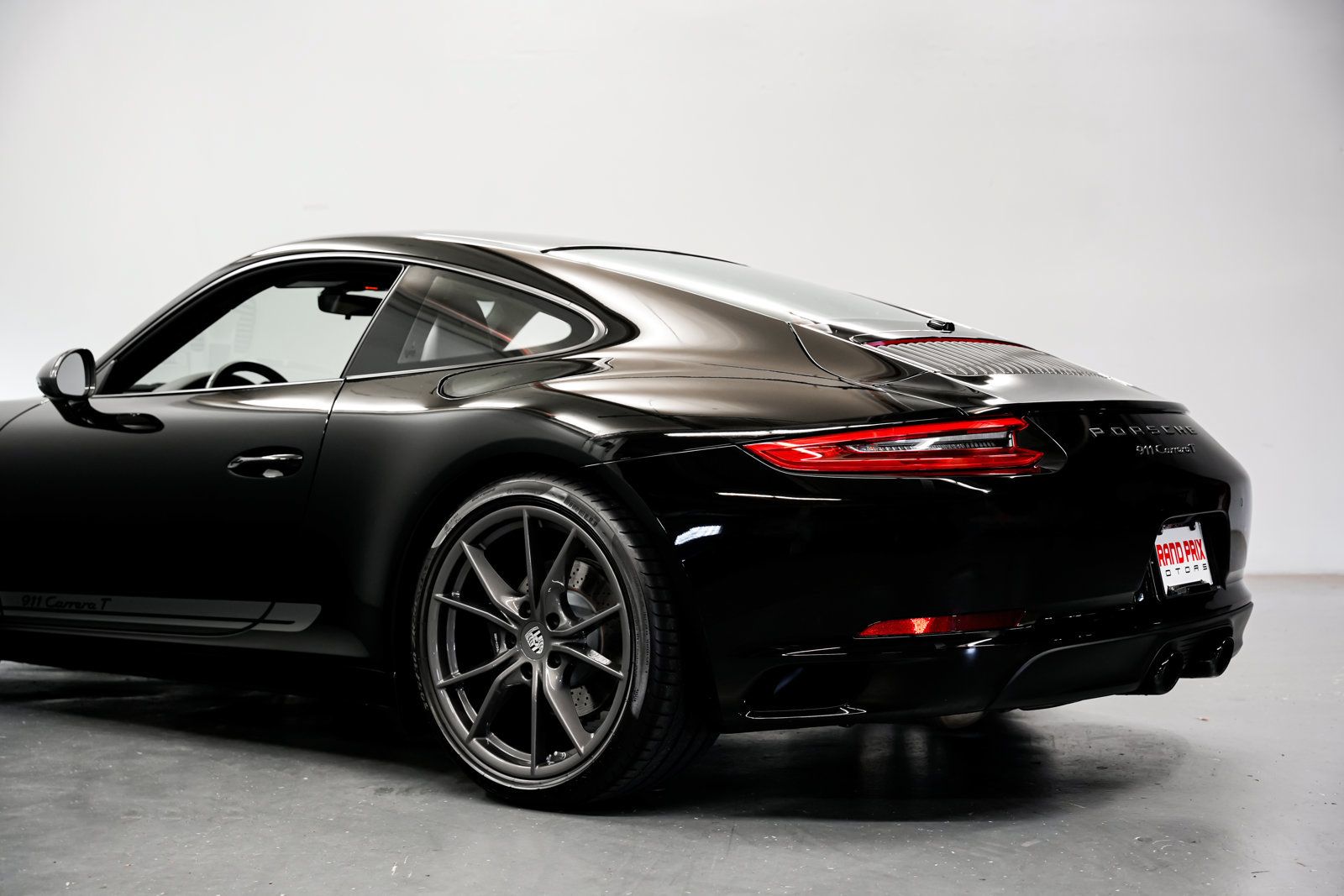 Used 2019 Porsche 911 Carrera T RWD image 34
