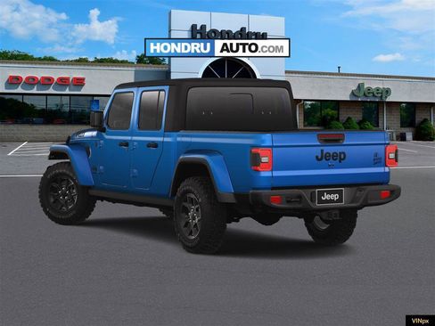 New 2025 Jeep Gladiator Willys image 5