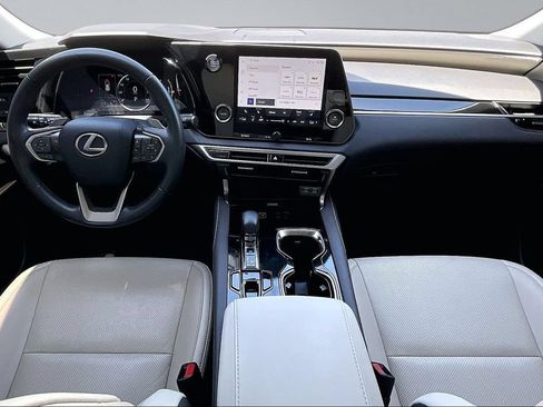 Used 2024 Lexus RX 350 FWD w/ Technology Package image 9