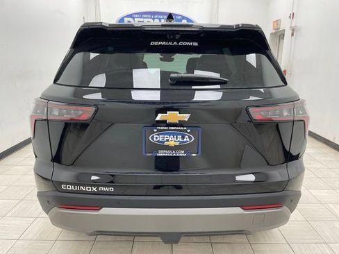 New 2026 Chevrolet Equinox LT w/ Safety and Technology Package AWD/4WD image 18