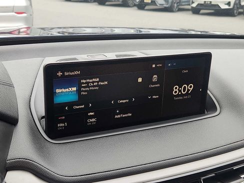 Used 2023 Acura MDX SH-AWD image 16