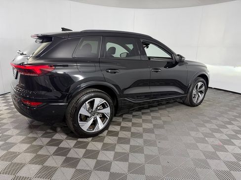 Used 2025 Audi Q6 e-tron Premium w/ Convenience Package AWD/4WD image 9
