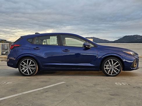 Used 2025 Subaru Impreza 2.0i Sport image 10