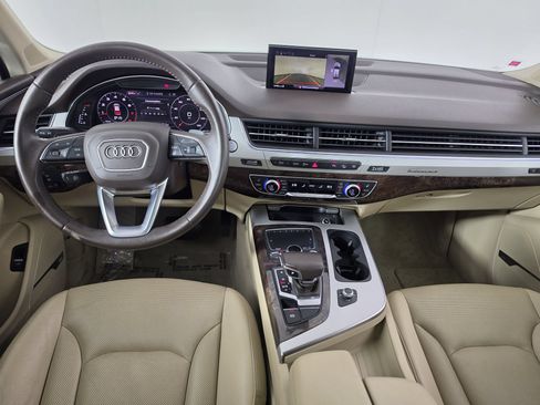 Used 2019 Audi Q7 2.0T Premium Plus w/ Premium Plus Package AWD/4WD image 24