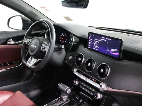 Used 2022 Kia Stinger GT-Line w/ Sun & Sound Package image 12