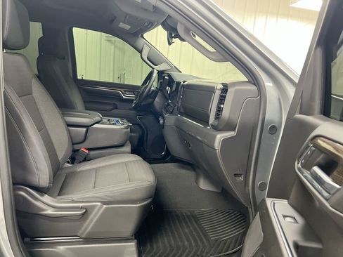 Used 2024 Chevrolet Silverado 1500 LT AWD/4WD image 22