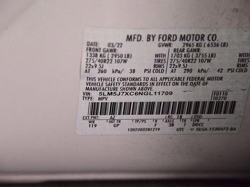 Used 2022 Lincoln Aviator Reserve w/ Equipment Group 201A image 15