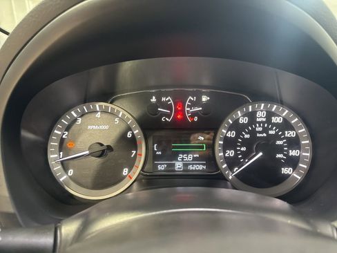 Used 2013 Nissan Sentra SR w/ Driver Pkg FWD image 14