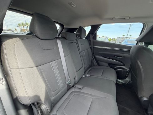 Used 2022 Hyundai Tucson SEL w/ Convenience Package FWD image 18