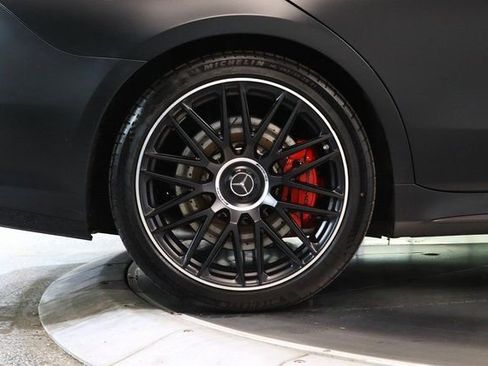 Used 2024 Mercedes-Benz S 63 AMG S w/ Carbon Fiber Exterior Package image 15