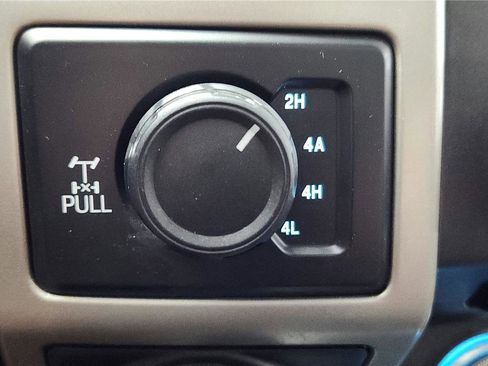 Used 2018 Ford F150 Lariat w/ Equipment Group 502A Luxury image 38