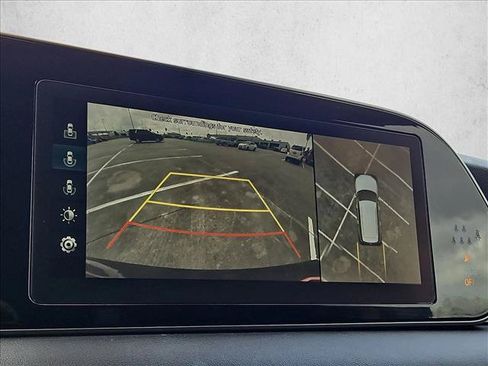 Used 2021 Hyundai Palisade Limited FWD image 14