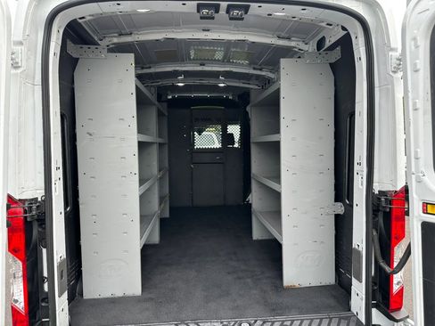 Used 2020 Ford Transit 250 Medium Roof w/ Load Area Protection Package RWD image 18