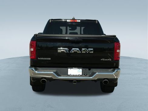 Used 2025 RAM 1500 Laramie AWD/4WD image 8
