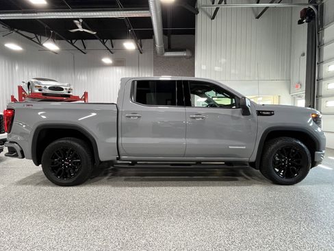 Certified 2024 GMC Sierra 1500 Elevation w/ LPO, Elevation Black Package image 6