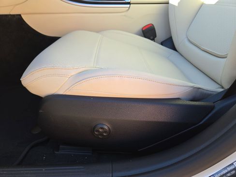 New 2026 Mercedes-Benz C 300 Sedan image 17