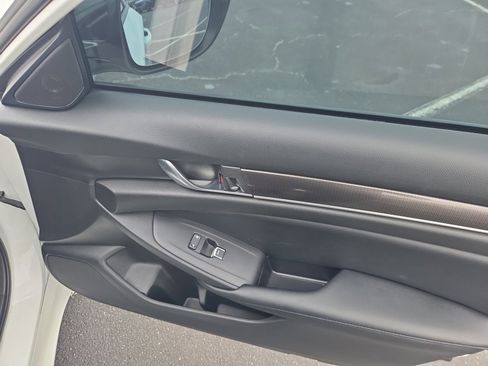 Certified 2022 Honda Accord Sport Special Edition image 31