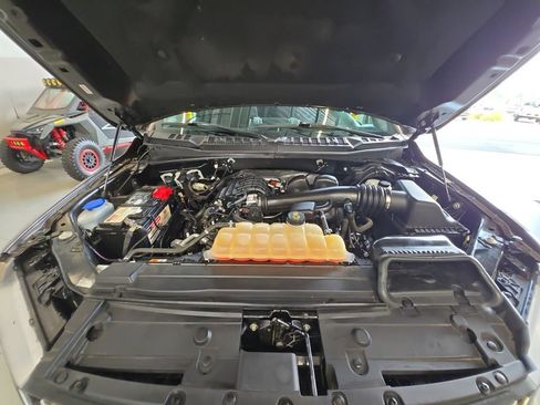 Used 2018 Ford F150 XLT AWD/4WD image 24