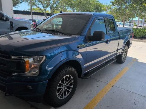 Used 2018 Ford F150 XLT w/ Equipment Group 302A Luxury image 2