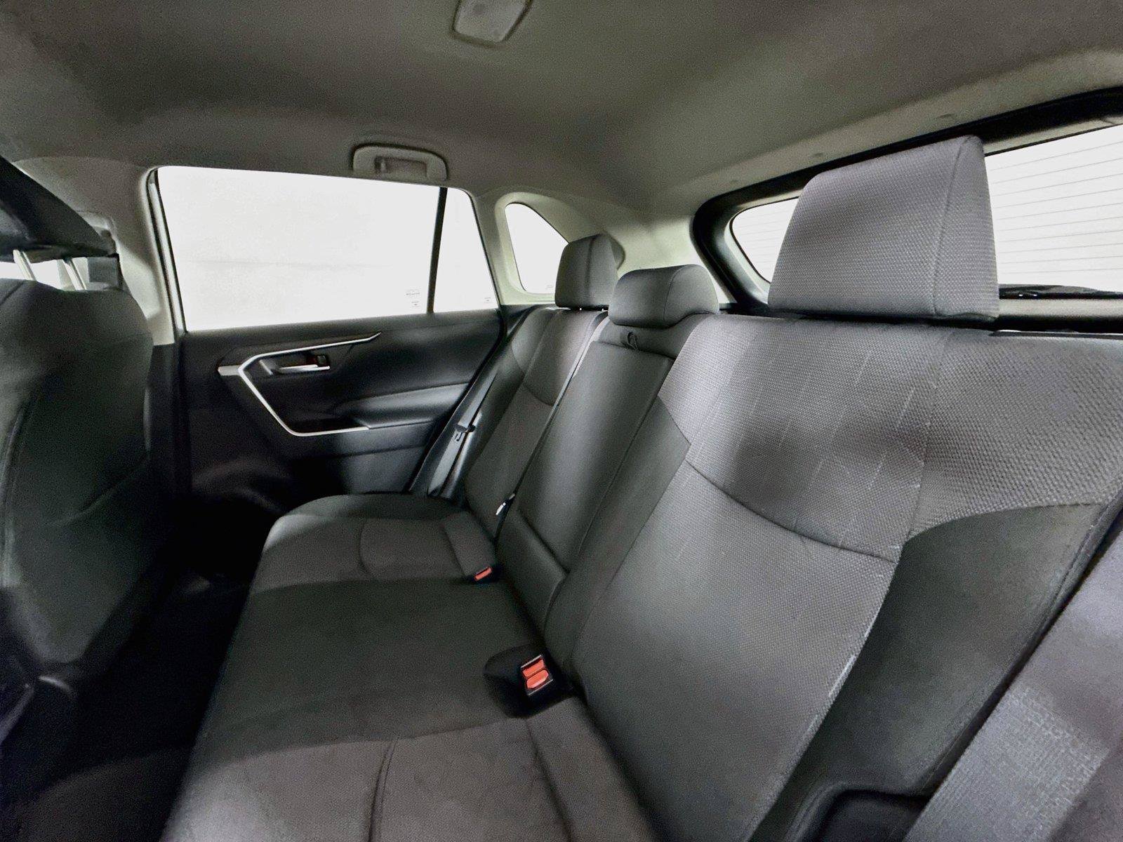 Certified 2025 Toyota RAV4 XLE AWD/4WD image 28