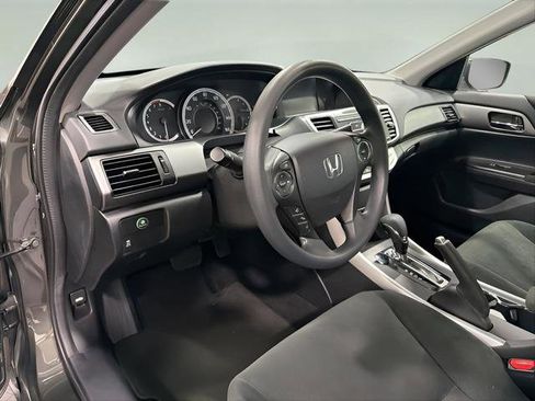 Used 2013 Honda Accord LX image 10