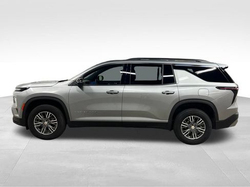 Certified 2024 Chevrolet Traverse LT w/ Trailering Package AWD/4WD image 6