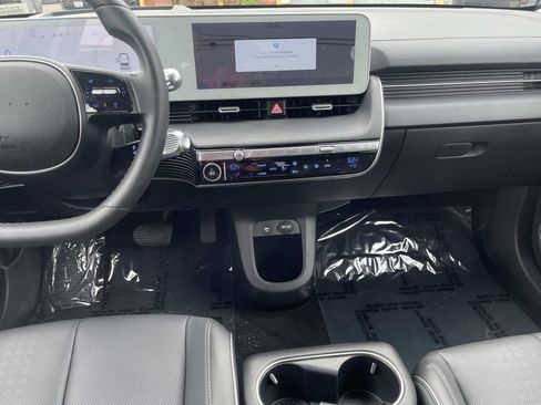 Used 2024 Hyundai Ioniq 5 Limited RWD image 12