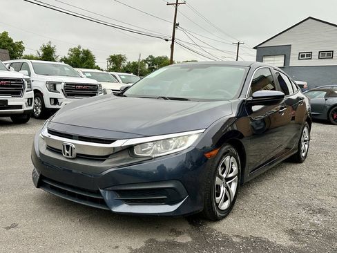 Used 2018 Honda Civic LX image 2
