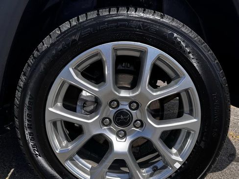 Used 2025 Jeep Compass Limited AWD/4WD image 17