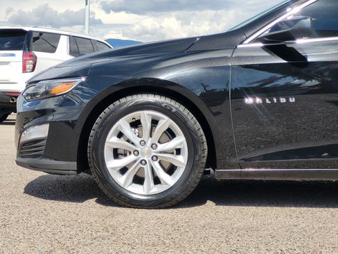 Used 2024 Chevrolet Malibu LT FWD image 9