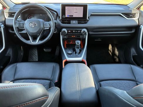 Used 2024 Toyota RAV4 Adventure image 9