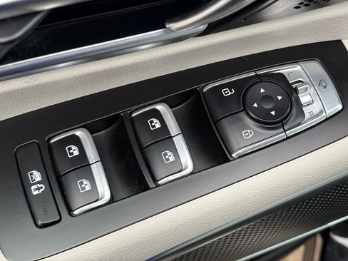 Used 2024 Kia Telluride SX w/ Towing Package FWD image 20