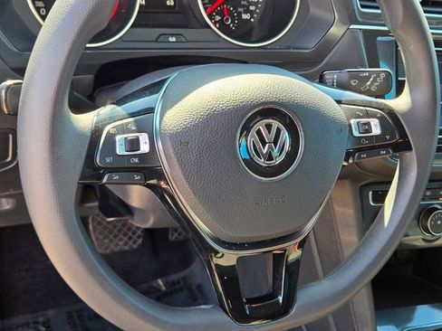 Used 2018 Volkswagen Tiguan S FWD image 25
