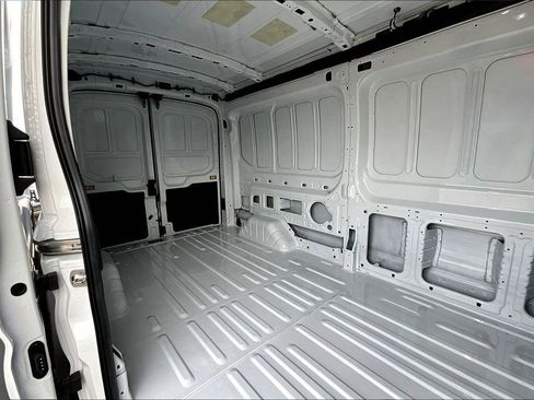 New 2026 Ford Transit 250 148 Medium Roof Extended AWD image 11