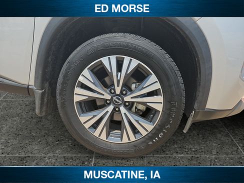Used 2022 Nissan Rogue SV AWD/4WD image 12