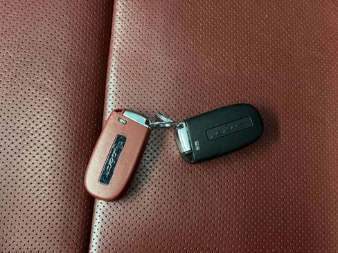 Used 2023 Dodge Challenger SRT Hellcat RWD image 15