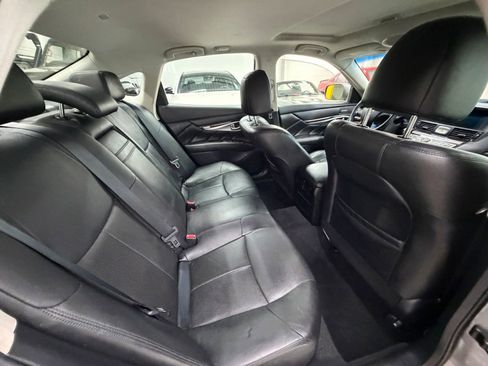 Used 2013 INFINITI M37 x w/ Premium Pkg AWD/4WD image 19