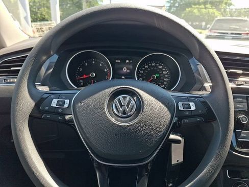 Used 2020 Volkswagen Tiguan S AWD/4WD image 18